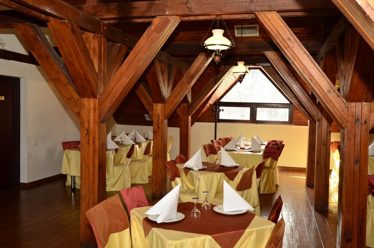 Motel Din Darste Săcele Zewnętrze zdjęcie