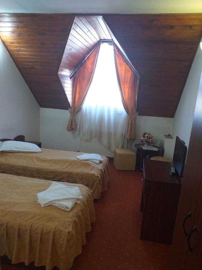 Motel Din Darste Săcele Zewnętrze zdjęcie